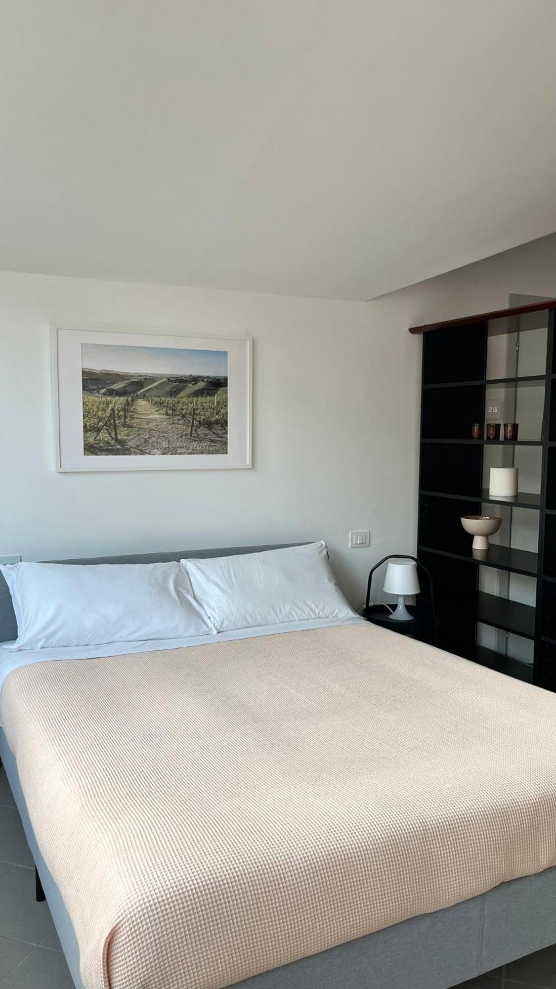San Martino Holiday Apartments Ницца-Монферрато Экстерьер фото